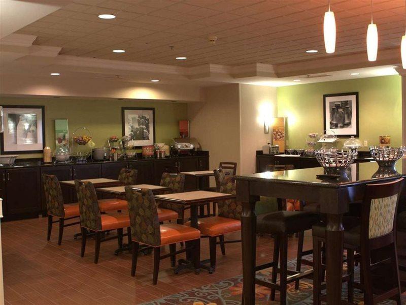 Hampton Inn Princeton Eksteriør billede