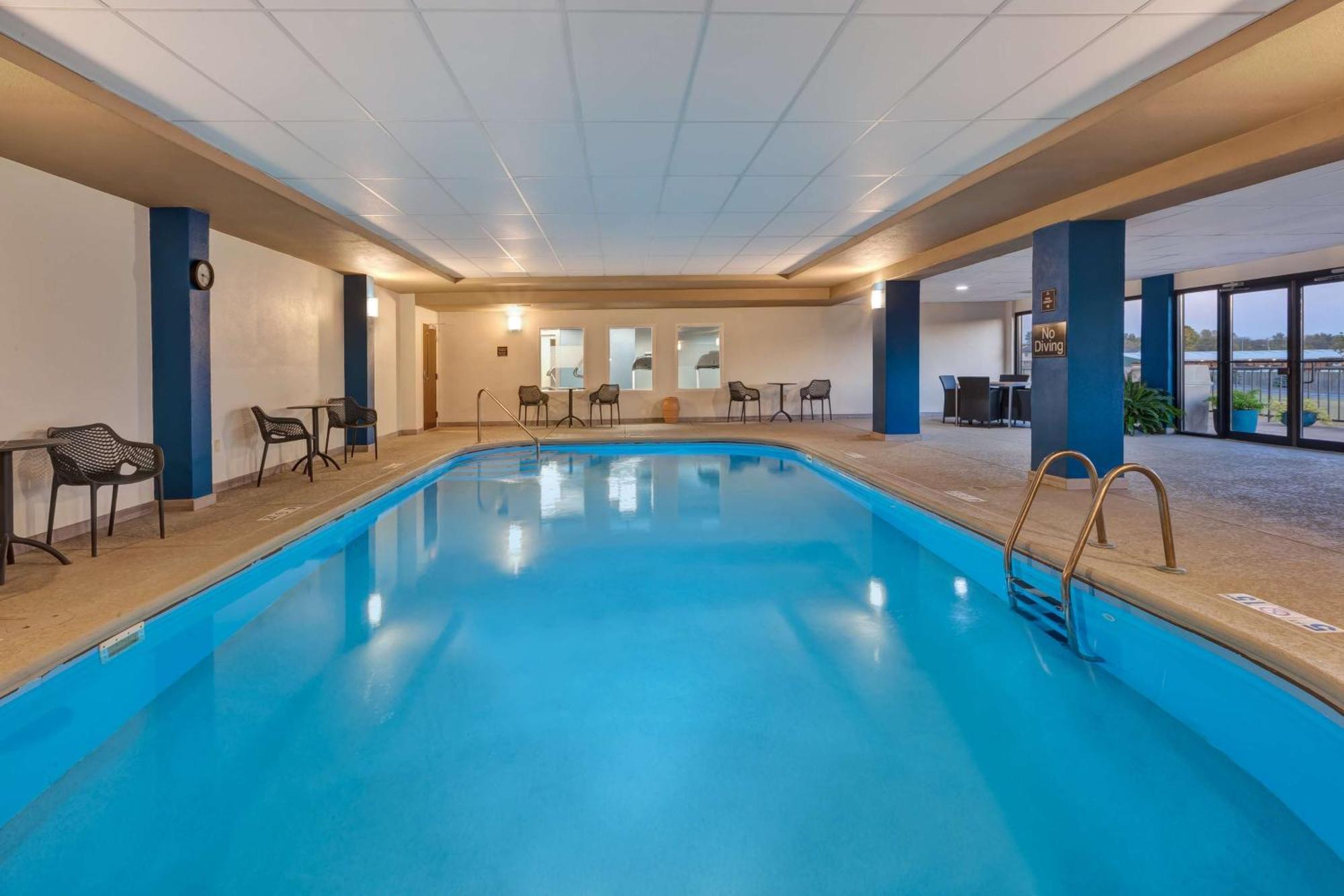Hampton Inn Princeton Eksteriør billede